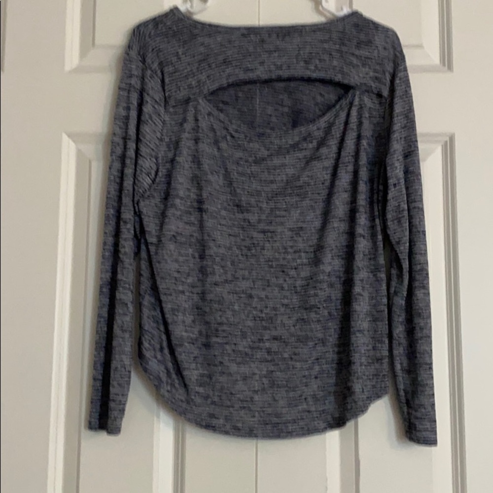 Athleta top